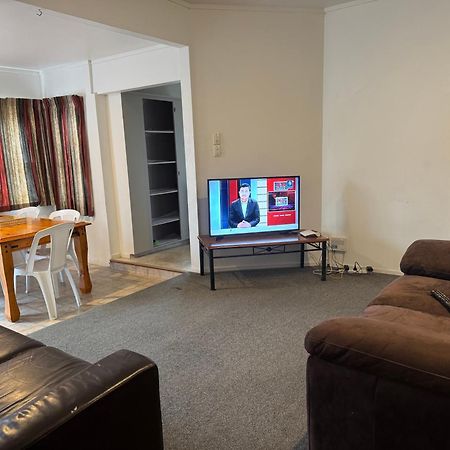 Central Holiday Home Tauranga Luaran gambar